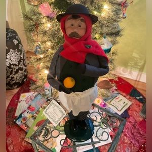 🎄Joyce Byers BYERS CHOICE Cries of London Caroler